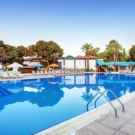 Merit Royal Gardens & Casino Famaguszta