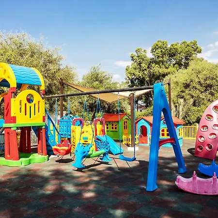 Merit Royal Gardens & Casino Famaguszta