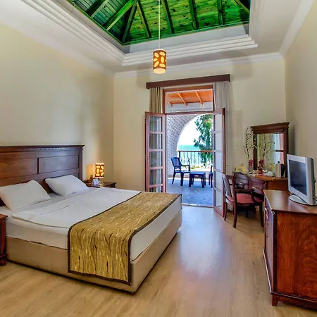 Merit Cyprus Gardens Hotel 4*