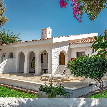 Merit Royal Gardens & Casino