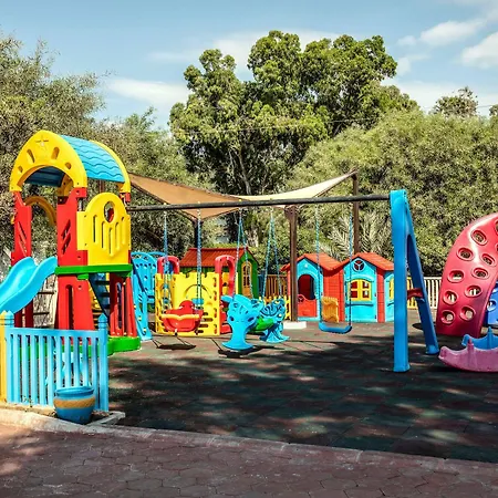 Szálloda Merit Royal Gardens & Casino 5*