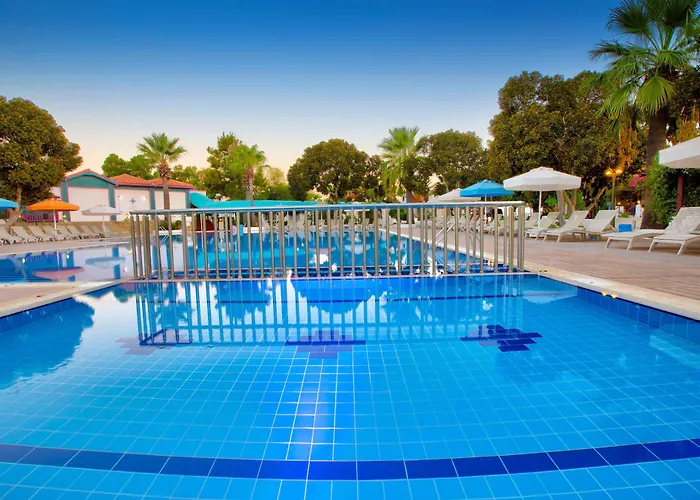 Merit Royal Gardens & Casino 5* Famagusta (Northern Cyprus)