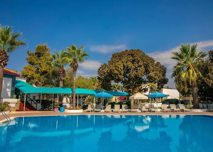 Merit Royal Gardens & Casino Hotel