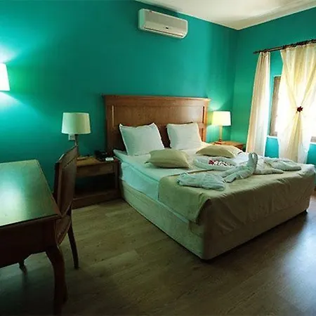 Hotel Merit Cyprus Gardens 4*