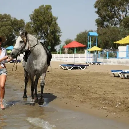 Merit Cyprus Gardens Hotel 4*