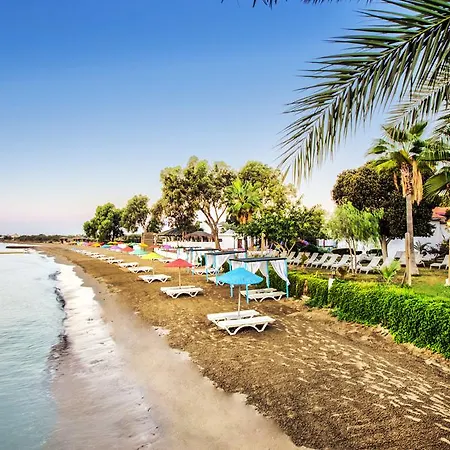 Otel Merit Royal Gardens & Casino