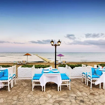 Hotel Merit Cyprus Gardens 4*