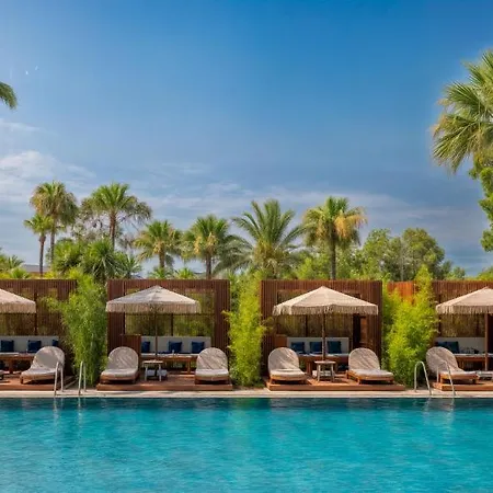 Merit Royal Gardens & Casino