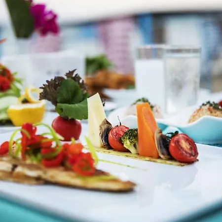 Merit Cyprus Gardens Hotel 4*