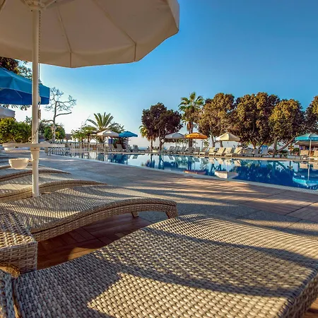 Otel Merit Royal Gardens & Casino Gazimağusa