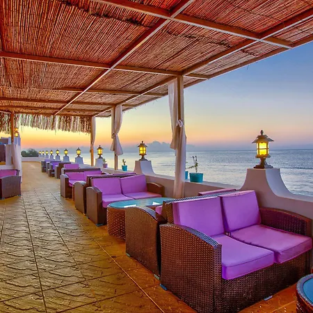 Merit Royal Gardens & Casino