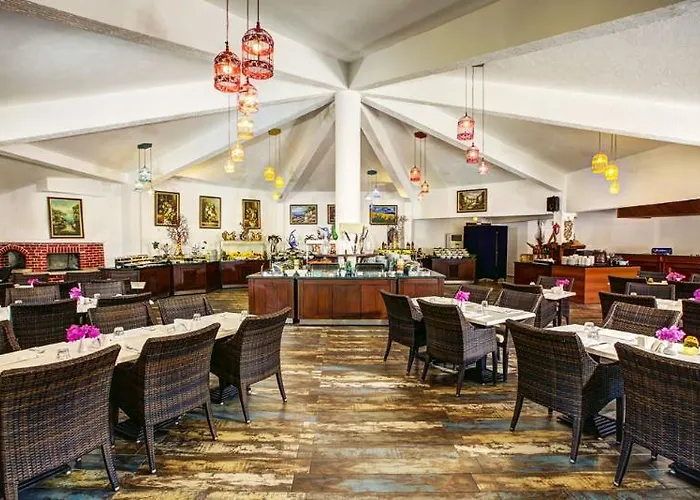 Merit Royal Gardens & Casino 5*