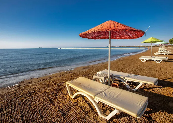 Merit Royal Gardens & Casino Hotel